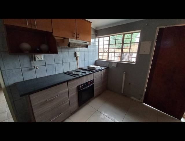 4 BEDROOM HOUSE FOR SALE IN DANVILLE